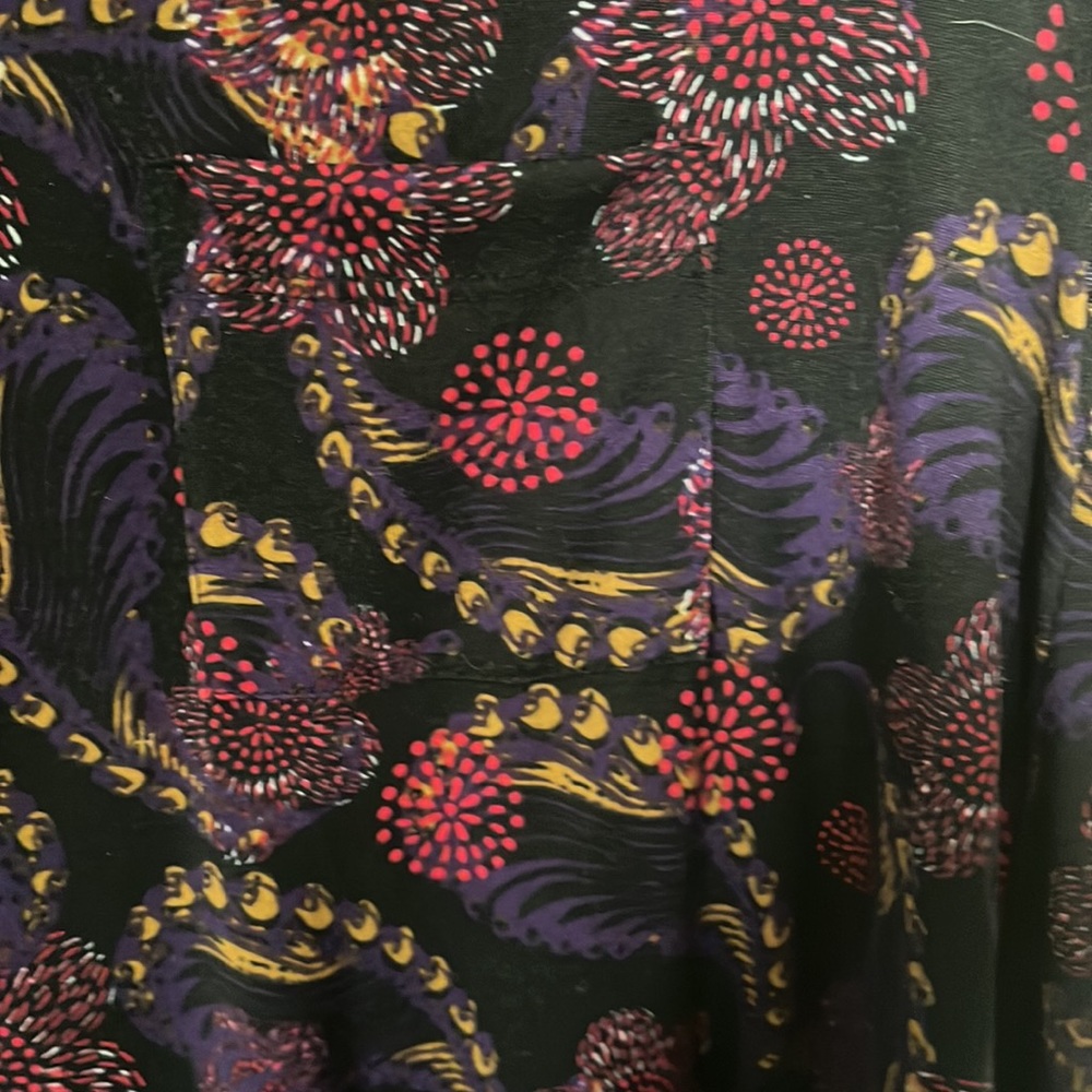 Lularoe Carly patterned - Picture 2 of 3